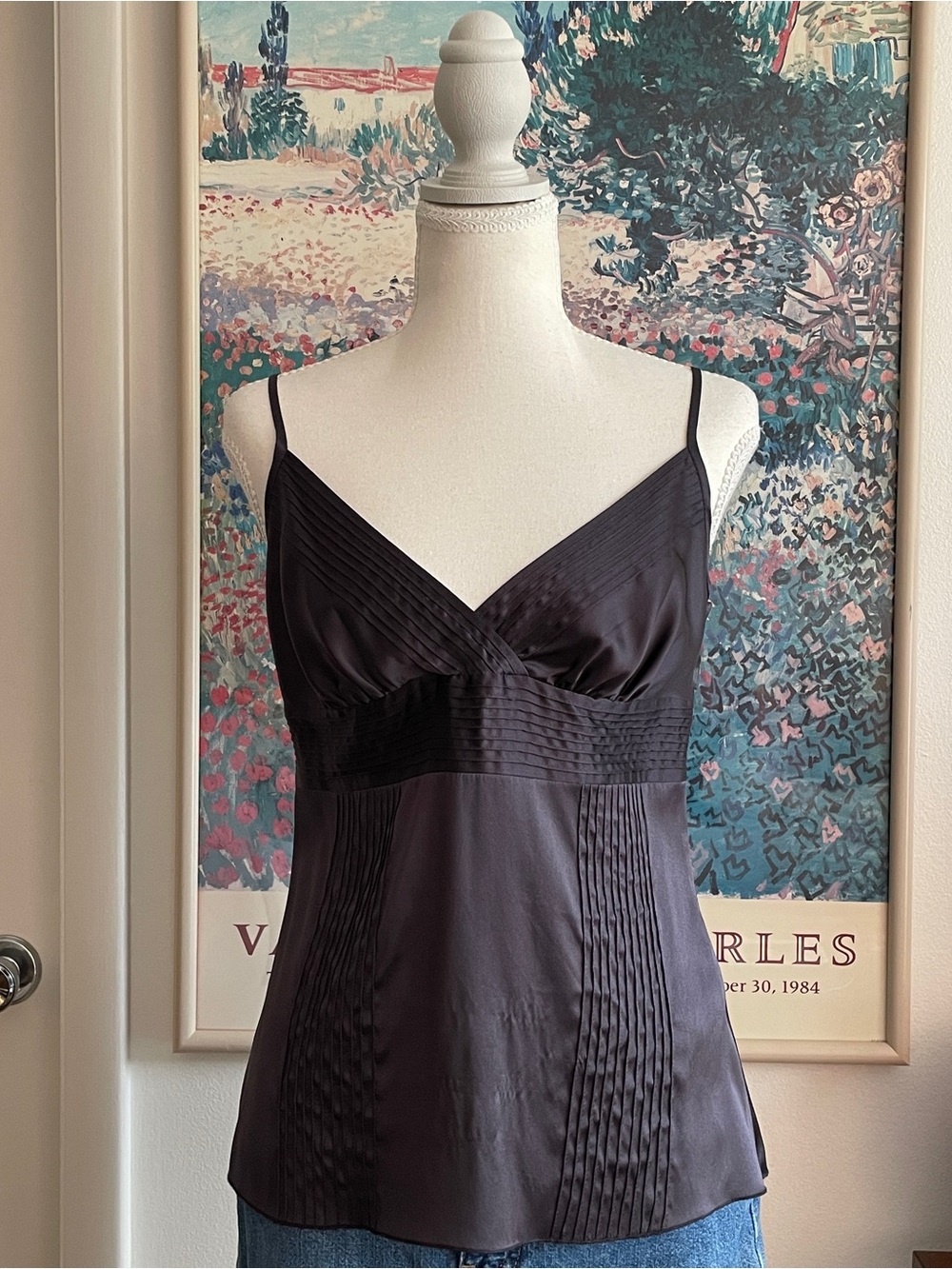 Bebe Black Satin Pleated Cami Top M V-Neck Going Out Indie Sleaze Feminine Y2K